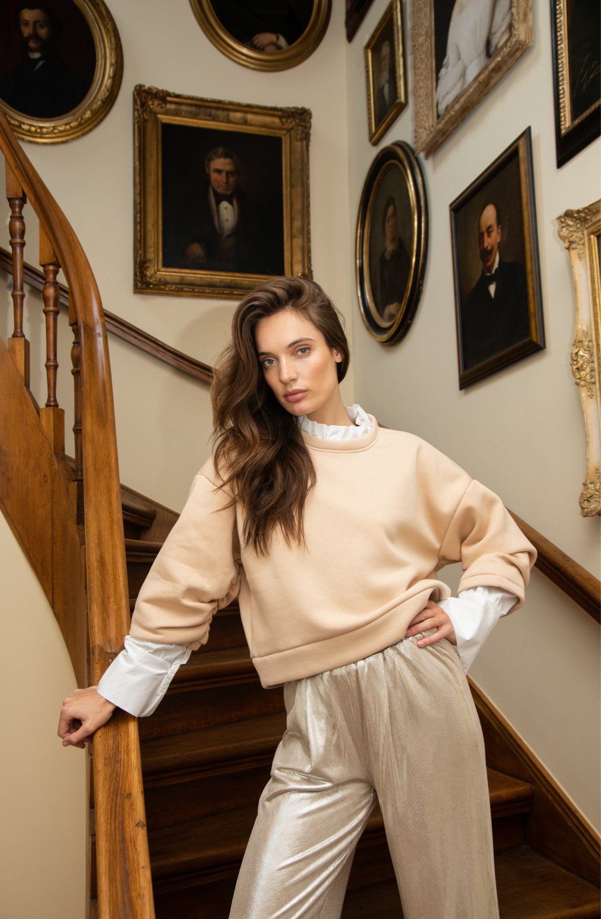 BETSIE SWEATER - BEIGE